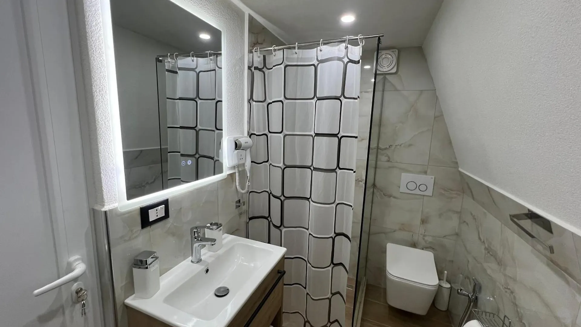 Doel House Zues Villa Shkoder