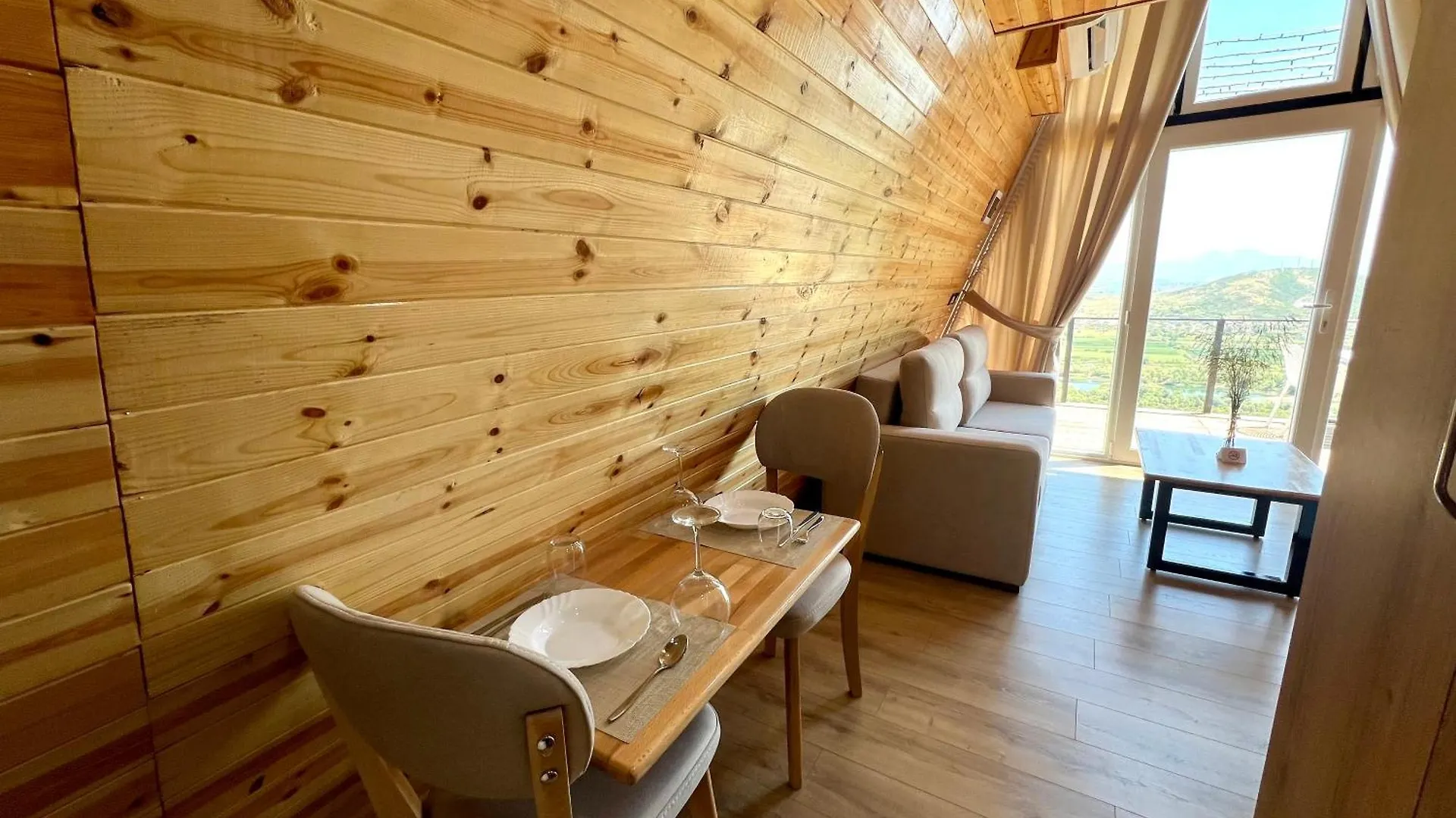 Doel House Zues Villa Shkoder